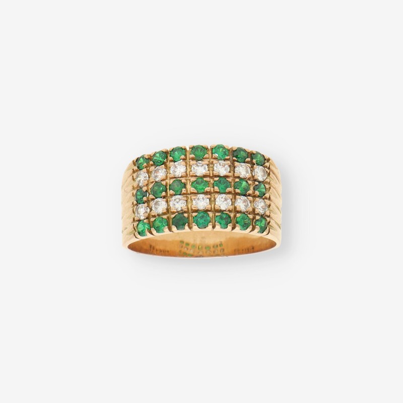 Anillo de Oro con Piedra Verde y Circonitas Anillo de Oro con Piedra Verde y Circonitas