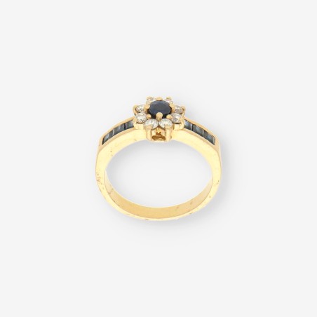 Anillo de Oro con Zafiro y Brillantes