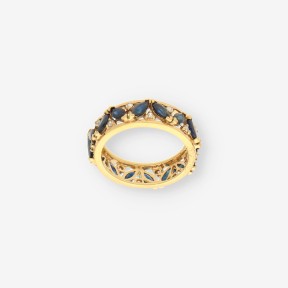 Anillo de oro amarillo 18kt con zafiros y brillantes