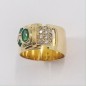 Anillo en oro 18kt con esmeralda y brillantes