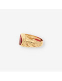 Anillo oro y piedra roja