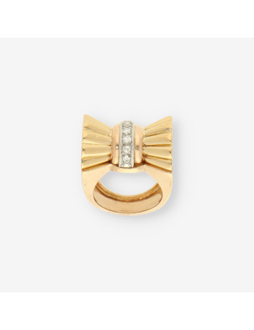 Anillo Vintage oro y diamantes