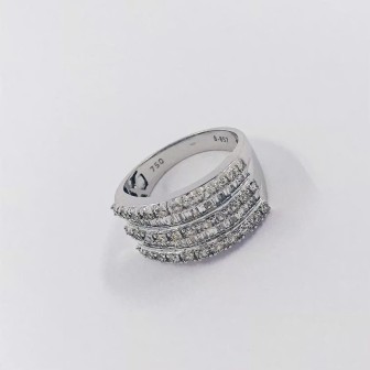 Anillo en oro blanco 18kt con brillantes