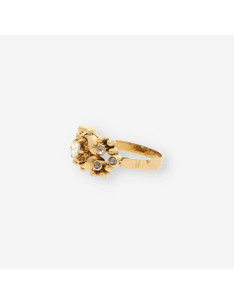 Anillo Vintage oro y diamantes