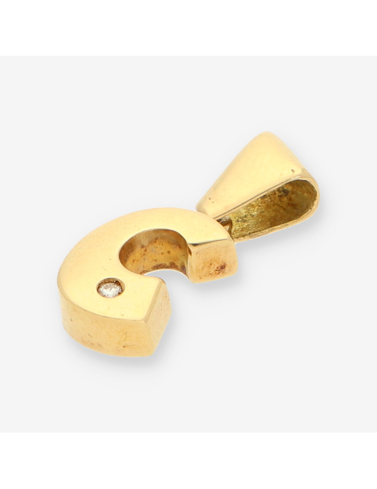 Letra C oro
