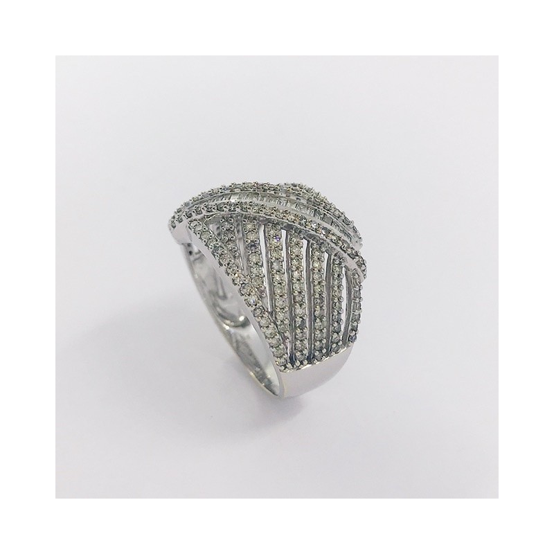 Anillo en oro blanco 18kt con brillantes