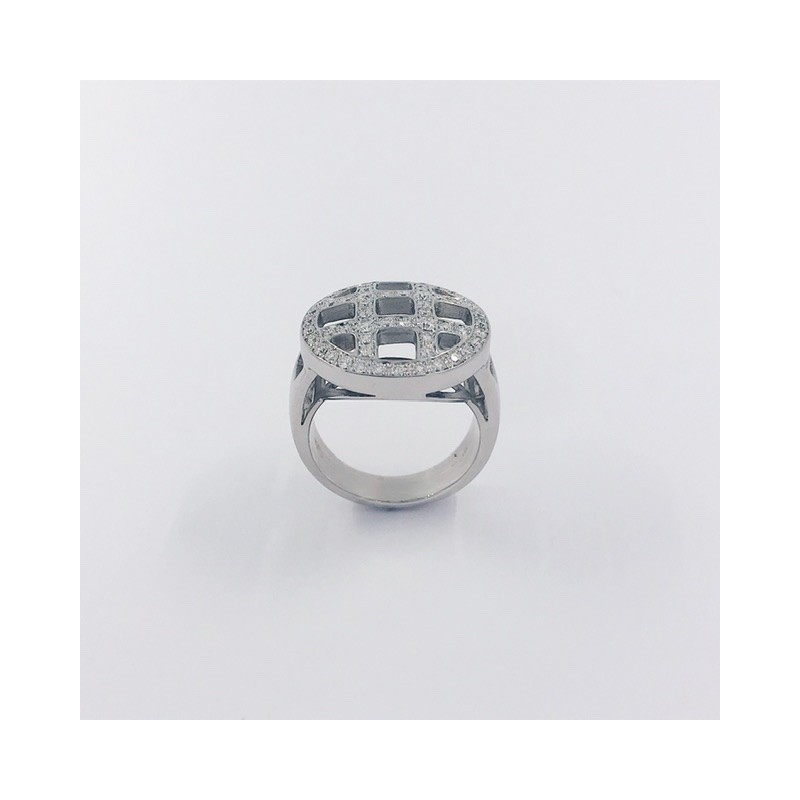Anillo en oro blanco 18kt con brillantes.