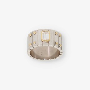 Anillo en oro blanco 18kt con diamante central