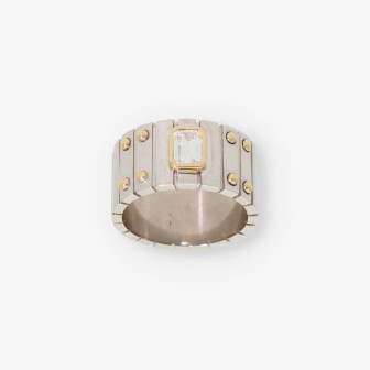 Anillo en oro blanco 18kt con diamante central