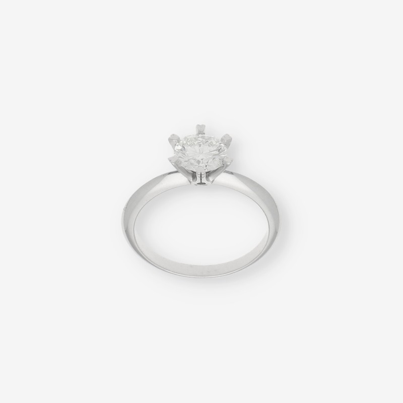 Anillo en oro blanco 18kt. con brillante central y certificado