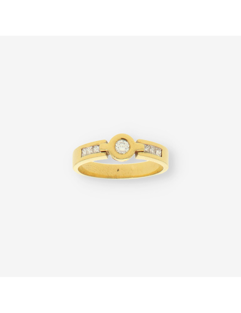 Anillo oro y bri