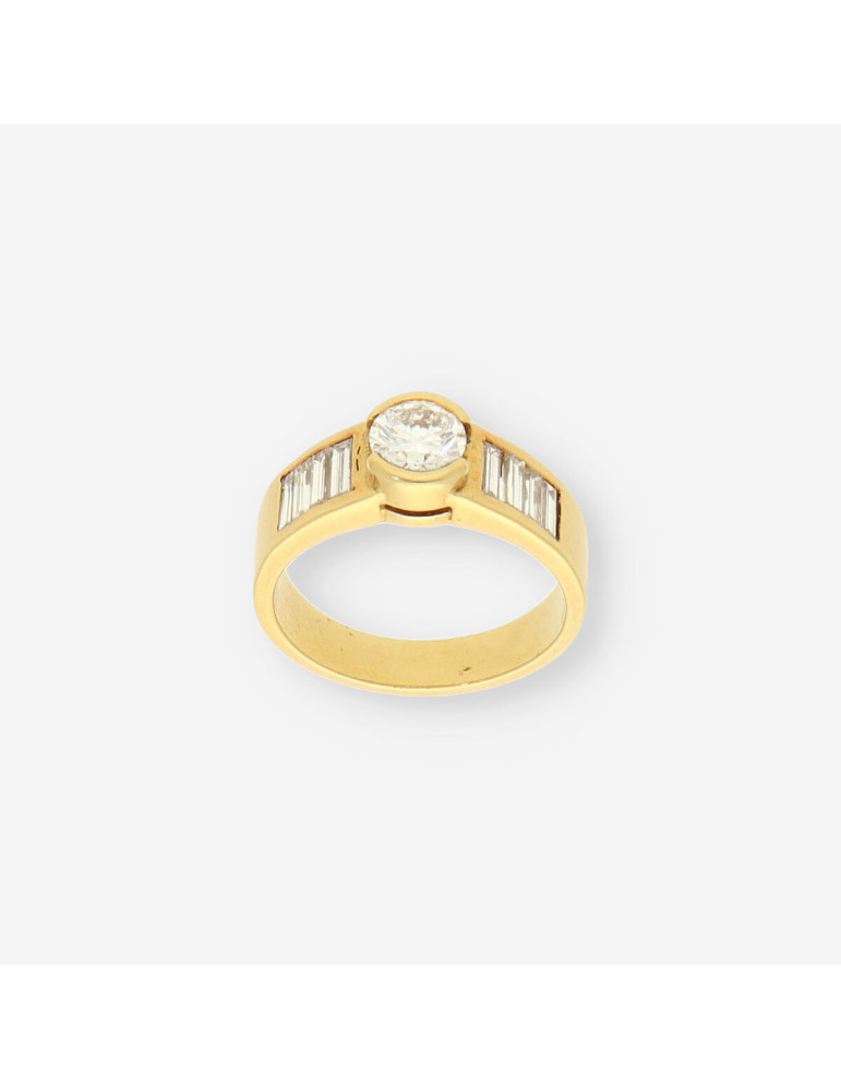 Anillo de oro bri