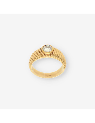 Anillo oro y bri