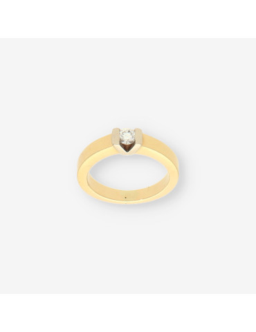 Anillo oro y bri