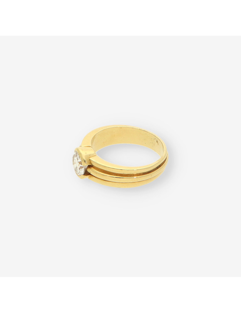 Anillo oro y bri aprox. 0.90 Qt