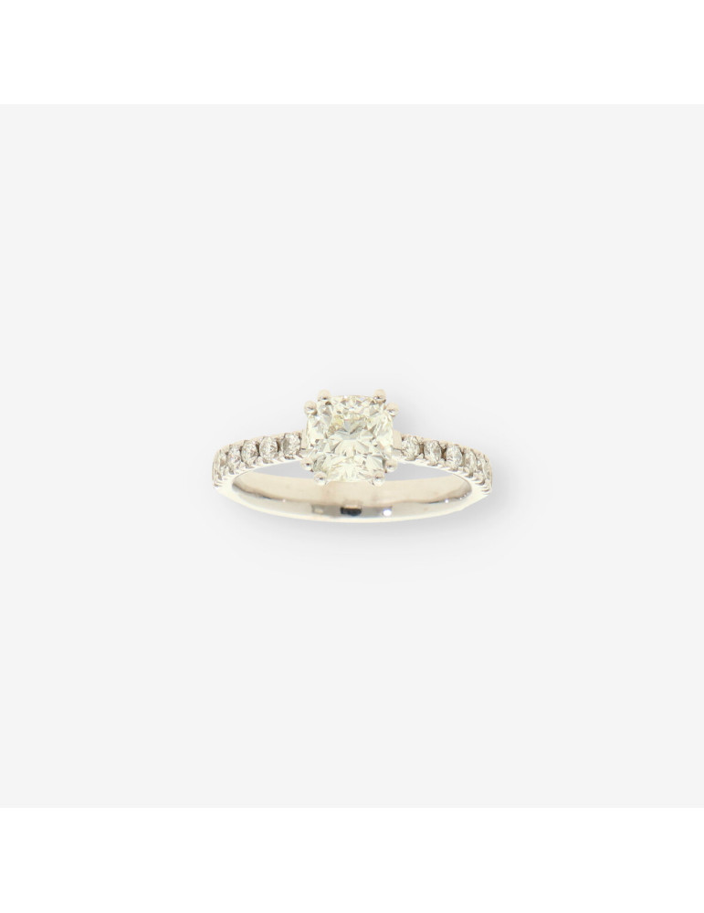 Anillo oro bl y brillante cojin 1.25 Ct.