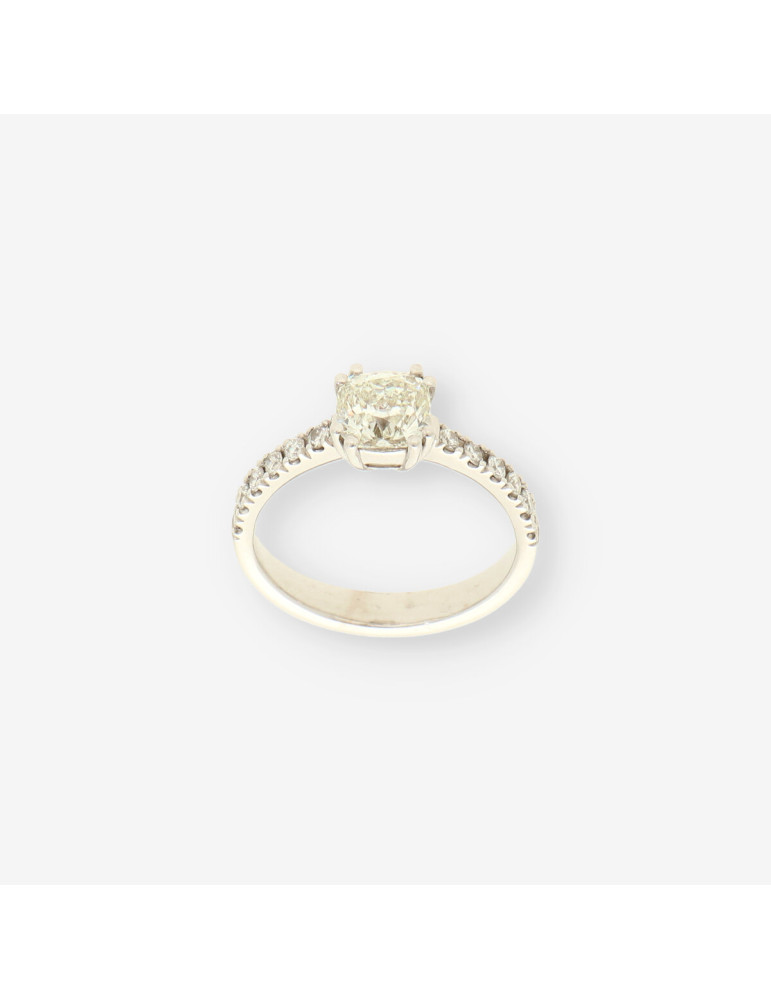 Anillo oro bl y brillante cojin 1.25 Ct.