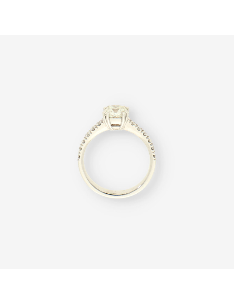 Anillo oro bl y brillante cojin 1.25 Ct.