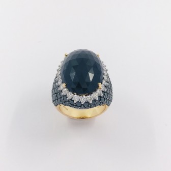 Anillo en oro rosa 18kt con brillantes y Ã³nix