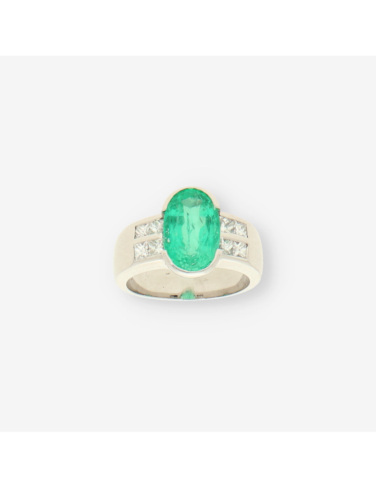 Anillo oro bl. Esmeralda y brillantes