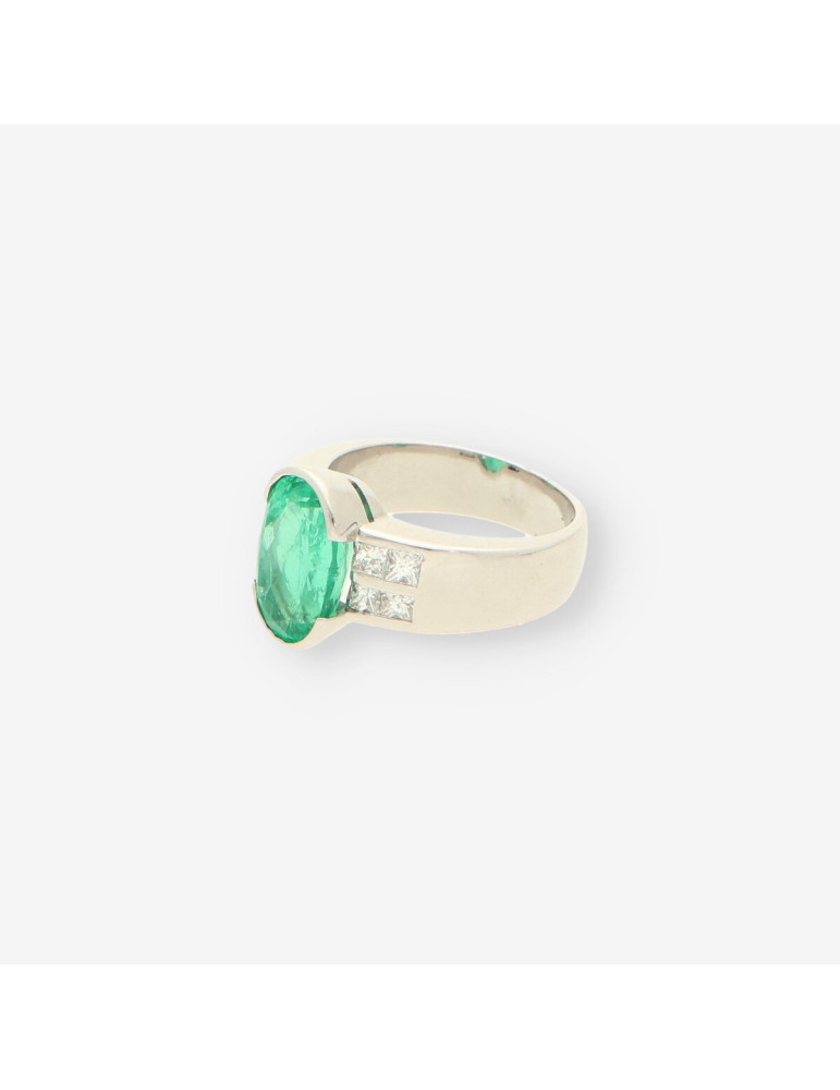 Anillo oro bl. Esmeralda y brillantes