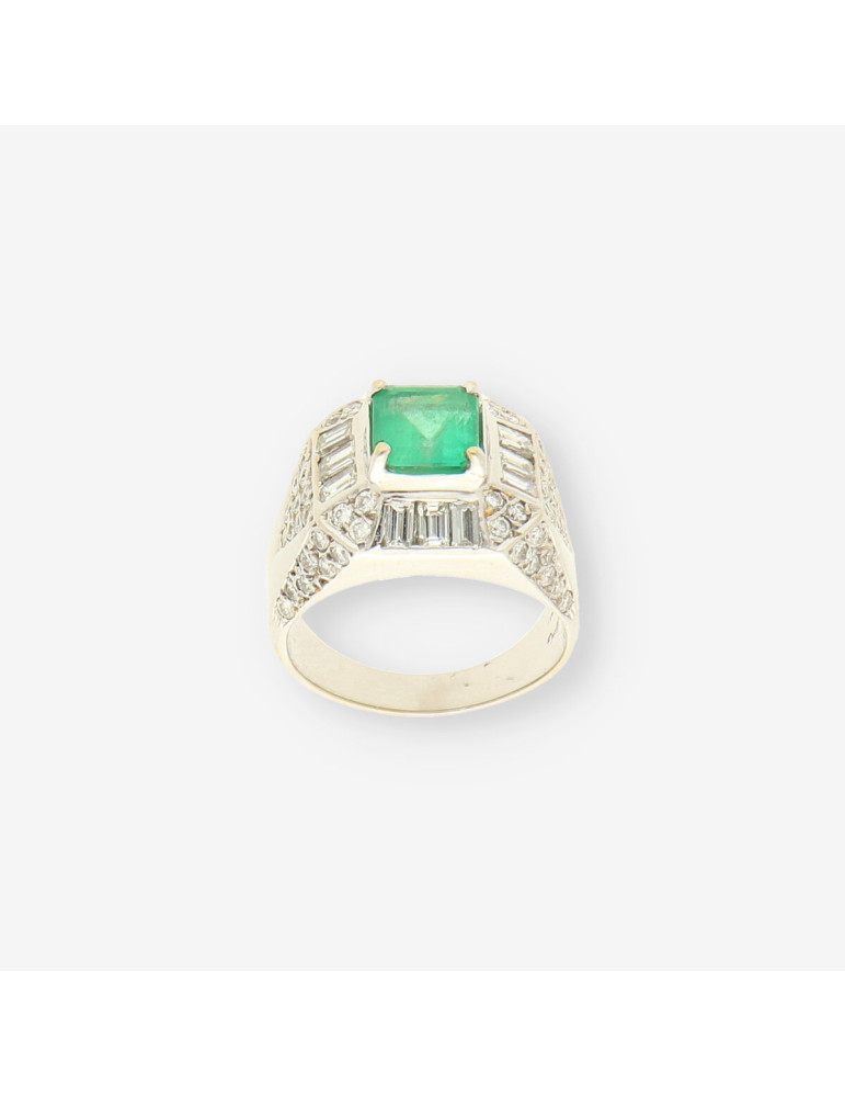 Anillo oro bl. Esmeralda y brillantes