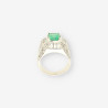 Anillo oro bl. Esmeralda y brillantes