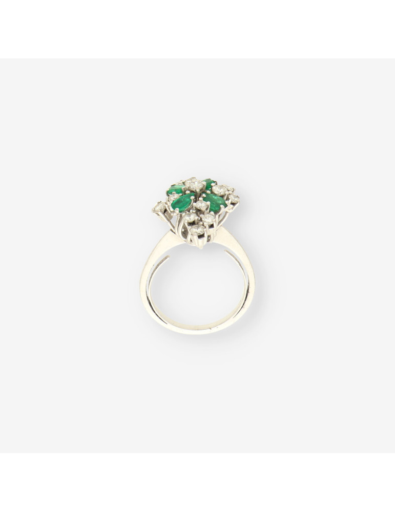 Anillo oro bl. esmeralda y bri