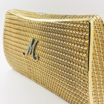 Bolso vintage en oro 18 con letra central en brillantes