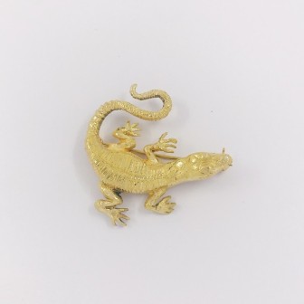 Broche forma de lagarto en oro 18kt