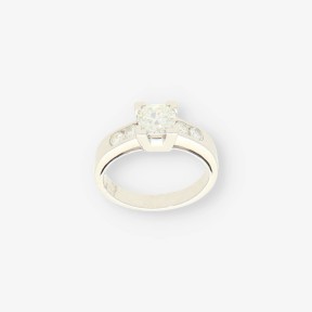 Anillo en oro blanco 18kt con brillantes