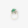 Anillo oro blanco esmeralda y bri