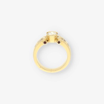 Anillo oro y bri aprox. 0,90 Qt.