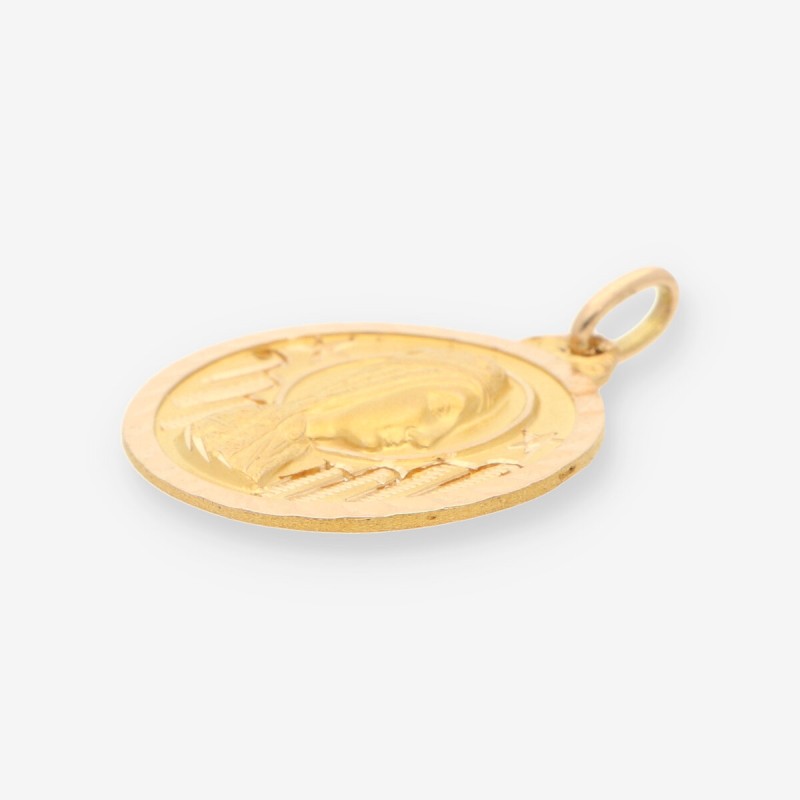 Medalla virgen de Montserrat oro