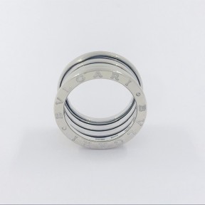 Anillo Bulgari BZero1 en oro blanco