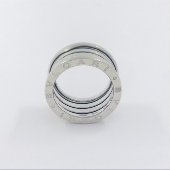 Anillo Bulgari BZero1 en oro blanco