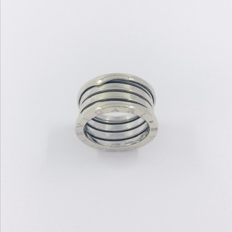 Anillo Bulgari BZero1 en oro blanco