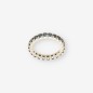 Alianza de oro blanco 18kt con zafiros