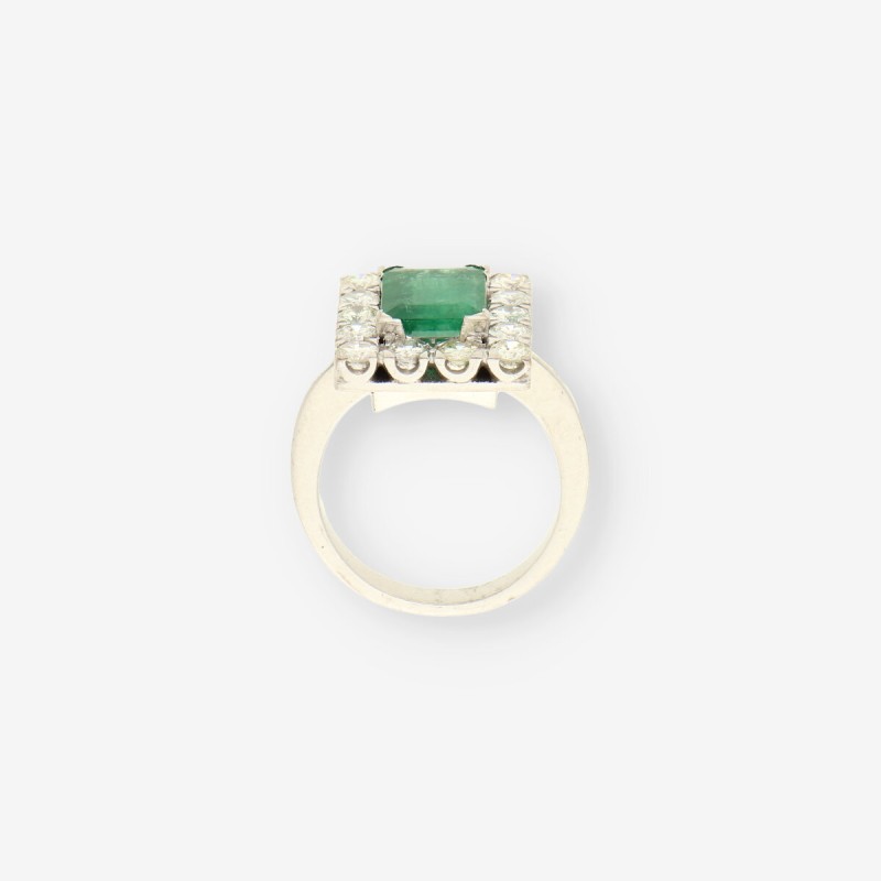 Anillo oro esmeralda y brillantes