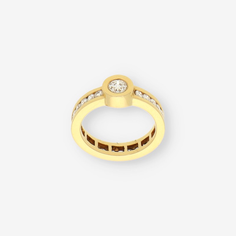 Anillo oro y bri