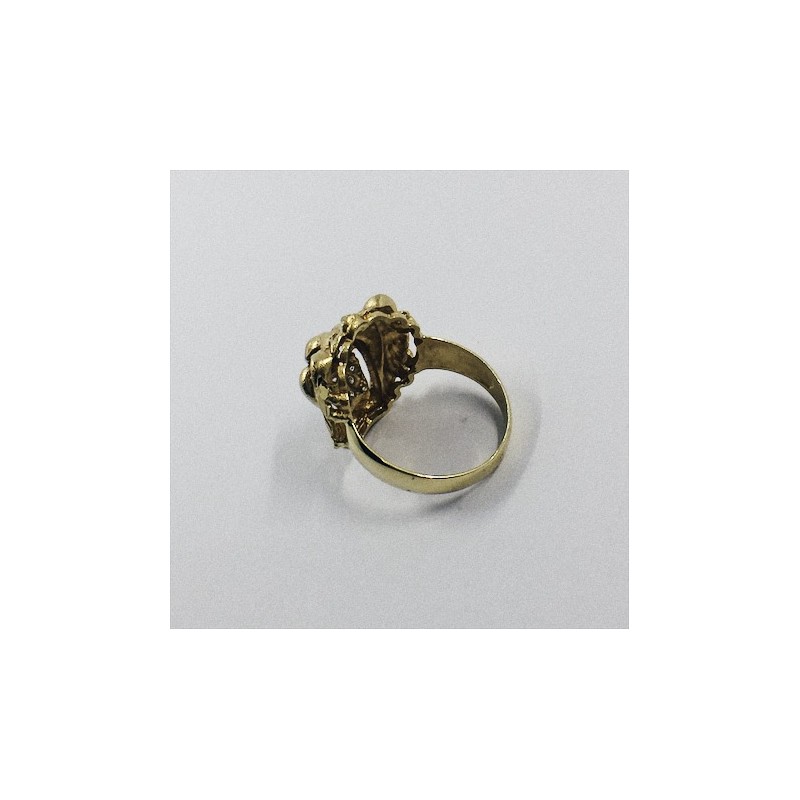 Anillo de oro en forma de cabeza de leÃ³n