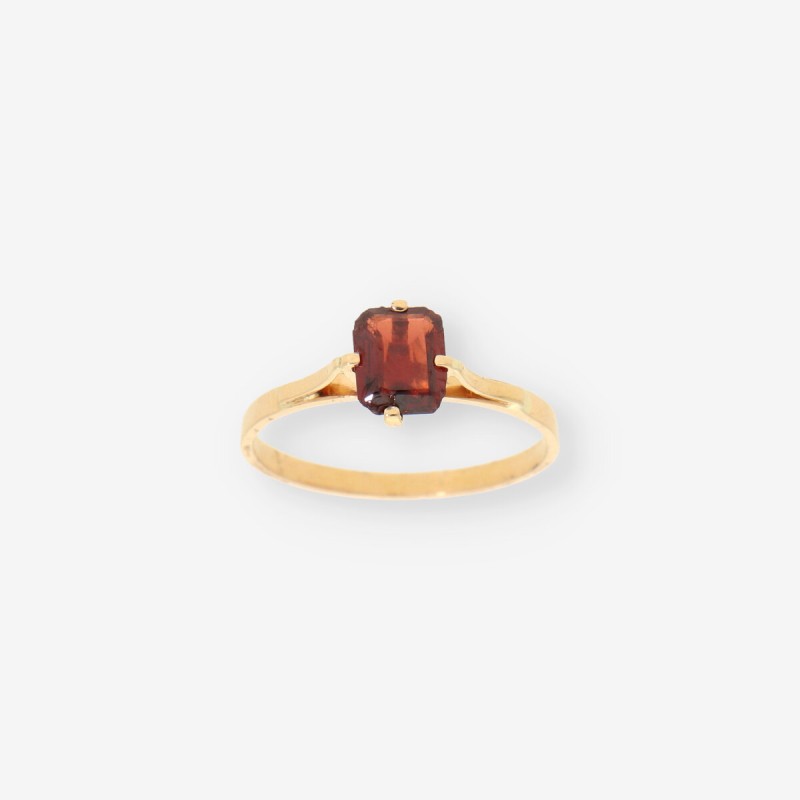 Anillo oro 18k y piedra roja