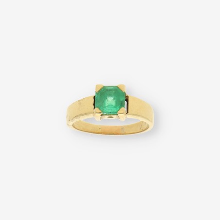 Anillo oro piedra verde
