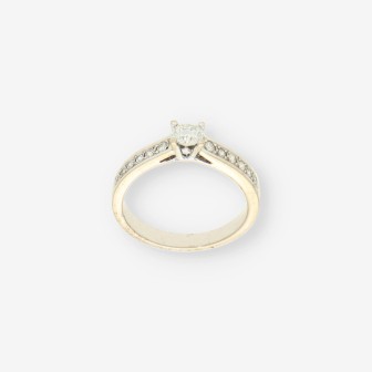 Anillo oro bl. y brillantes