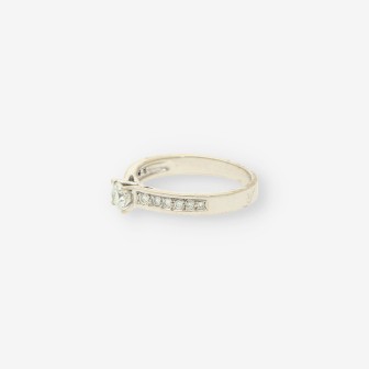 Anillo oro bl. y brillantes