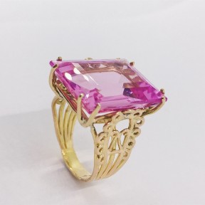 Anillo en oro 18kt  con piedra tipo rosa de Francia